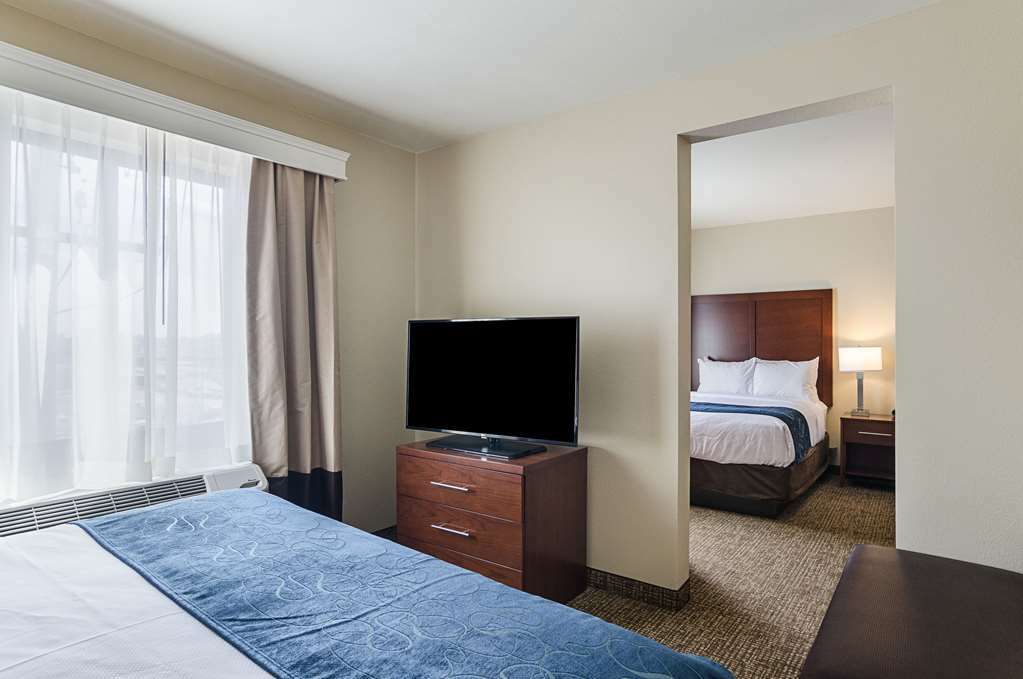 Mainstay Suites Near Denver Downtown Room photo
